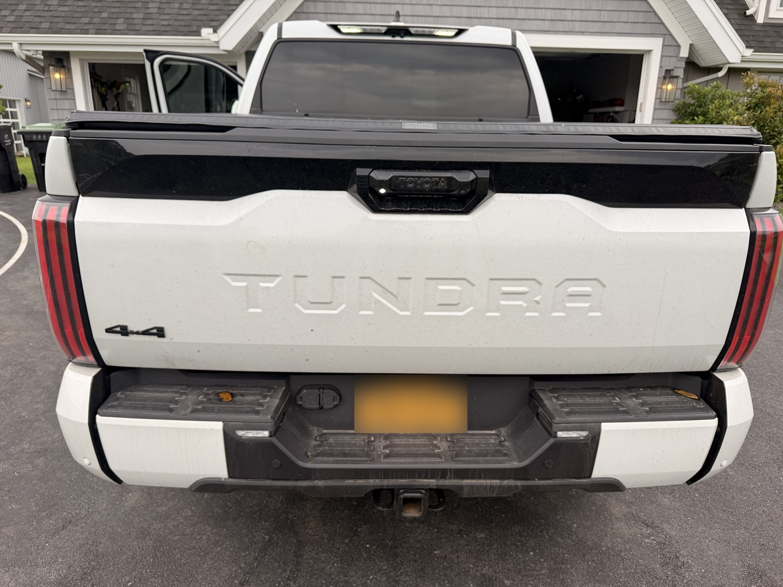 Toyota Tundra tailgate — before detailing