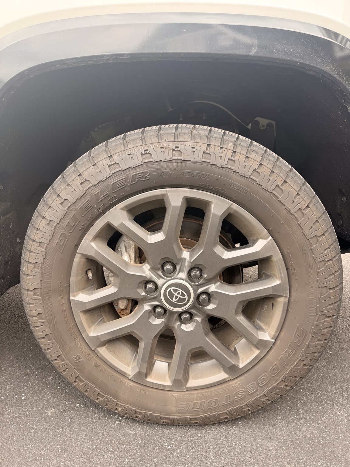 Toyota Tundra wheel — before detailing